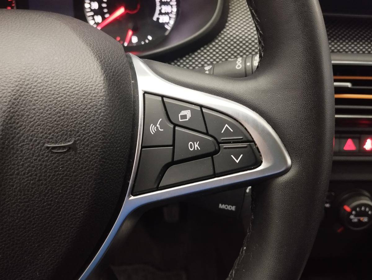 dacia-sandero-2022-gasolina-999cc
