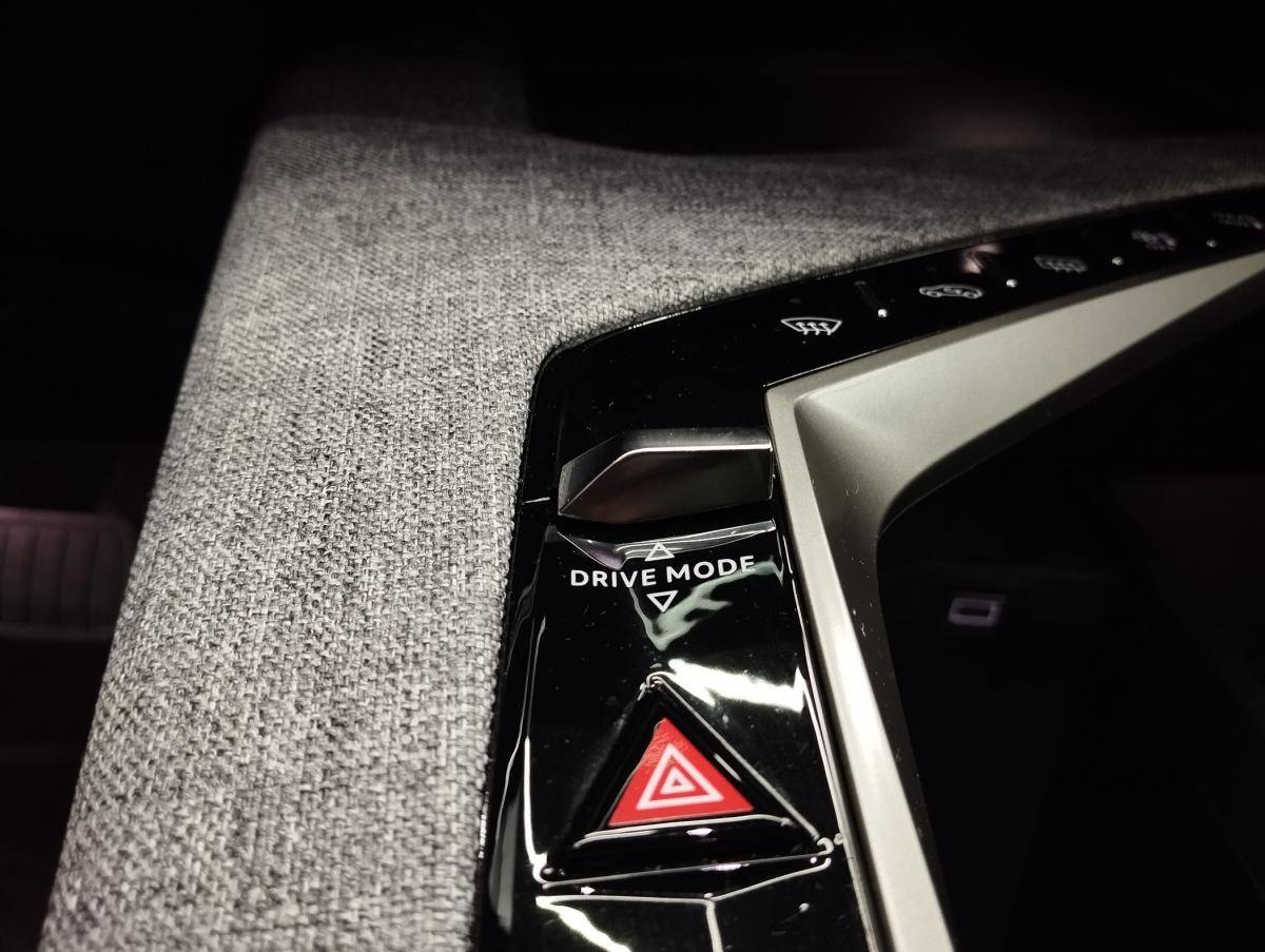 peugeot-3008-2025-gasolina-1199cc