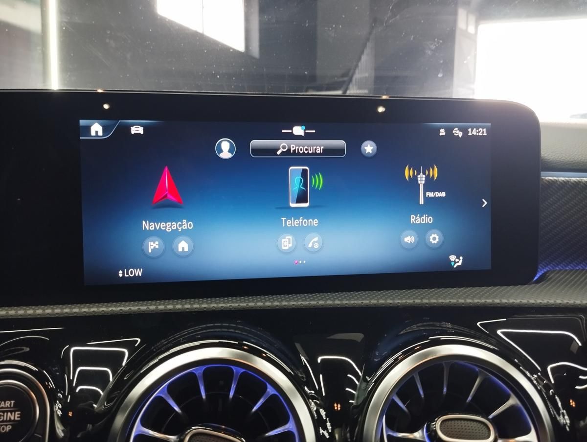 mercedes-benz-classe-a-2023-gasolina-1332cc