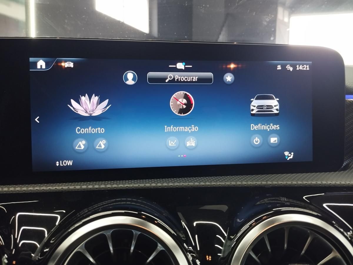 mercedes-benz-classe-a-2023-gasolina-1332cc