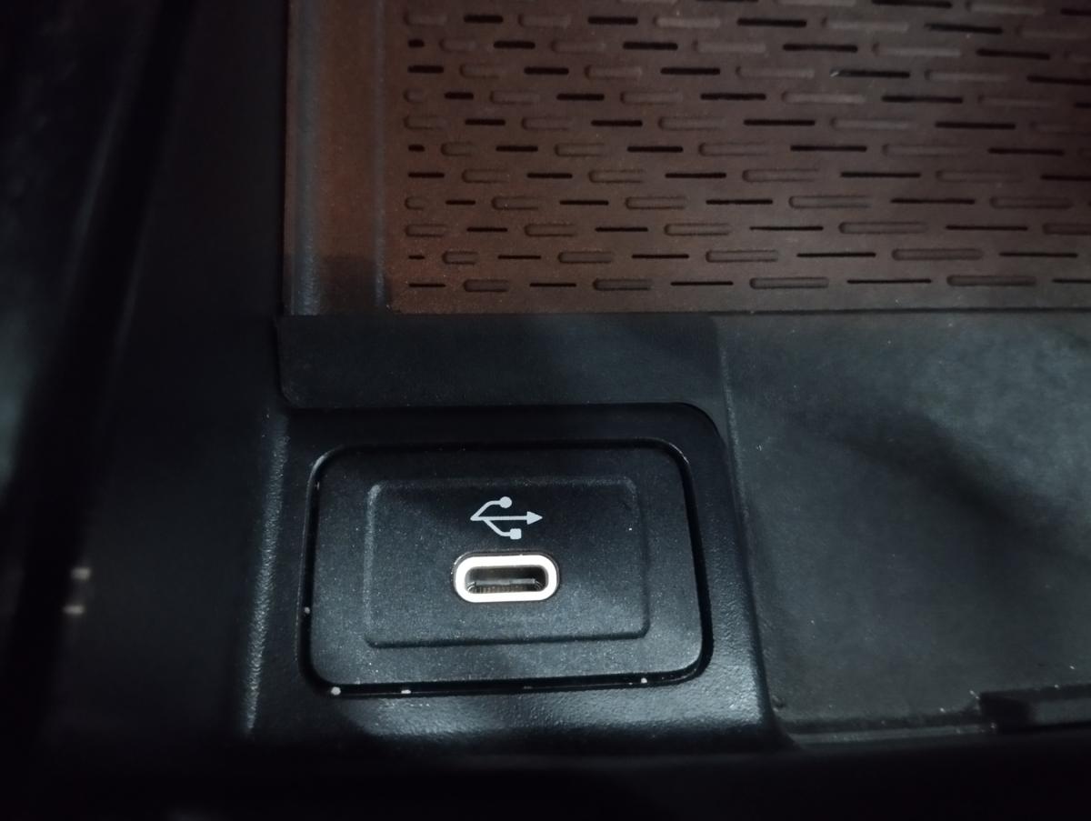 mercedes-benz-classe-a-2023-gasolina-1332cc