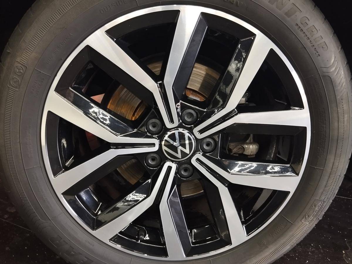 volkswagen-passat-variant-2022-diesel-1968cc
