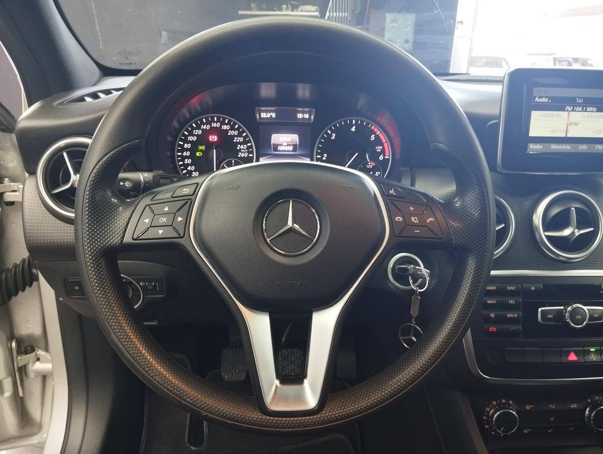 mercedes-benz-classe-a-2015-diesel-1461cc