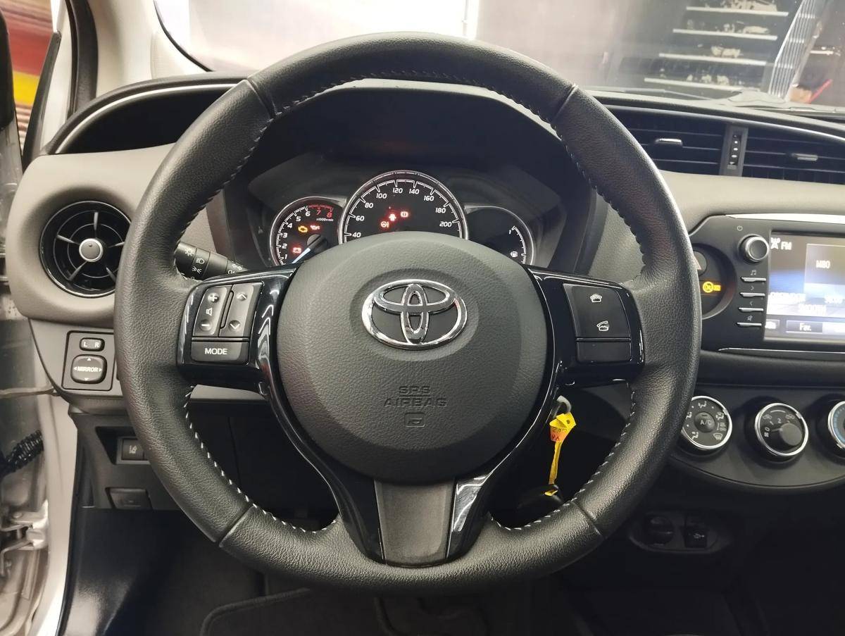 toyota-yaris-2020-gasolina-998cc