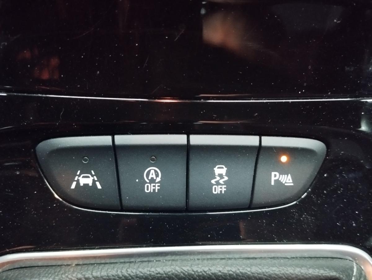 opel-astra-sport-tourer-2021-diesel-1496cc