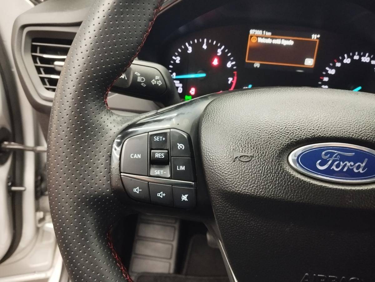 ford-focus-2022-gasolina-998cc
