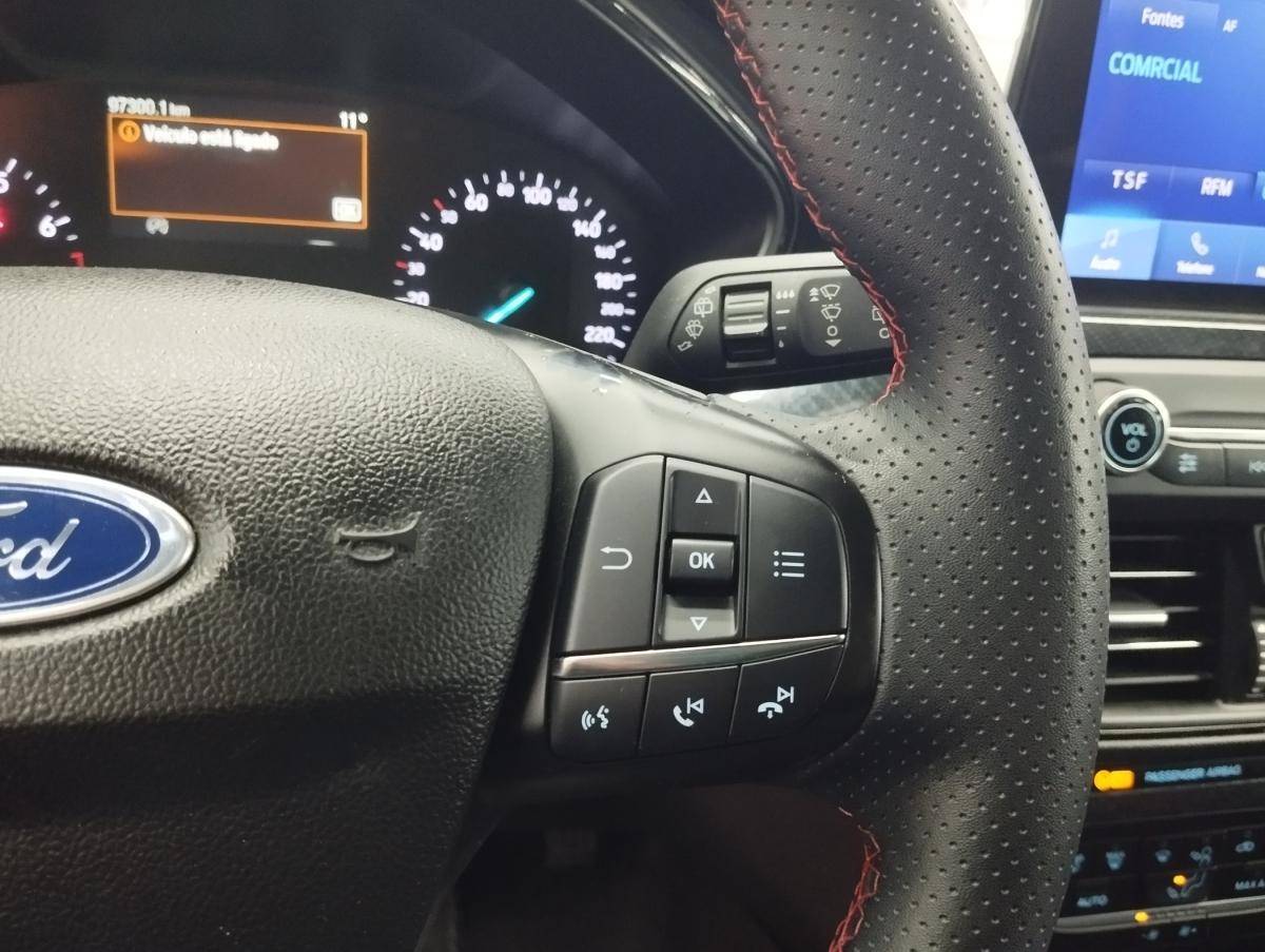 ford-focus-2022-gasolina-998cc