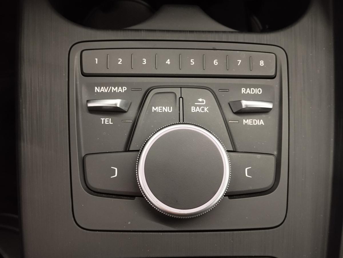 audi-a4-2019-diesel-1968cc