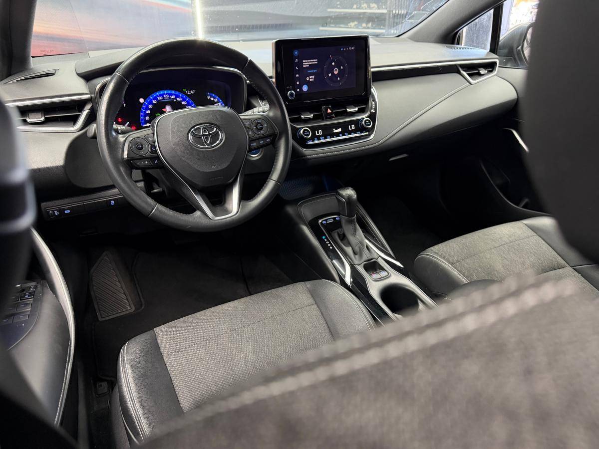 toyota-corolla-2022-hibrido-a-gasolina-1798cc