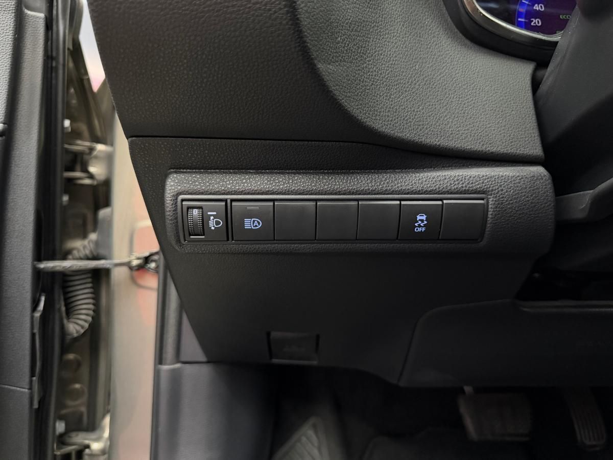 toyota-corolla-2022-hibrido-a-gasolina-1798cc