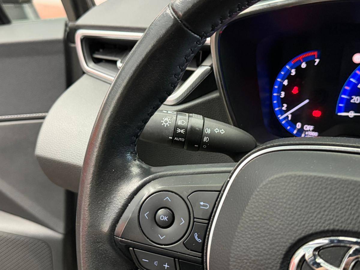 toyota-corolla-2022-hibrido-a-gasolina-1798cc