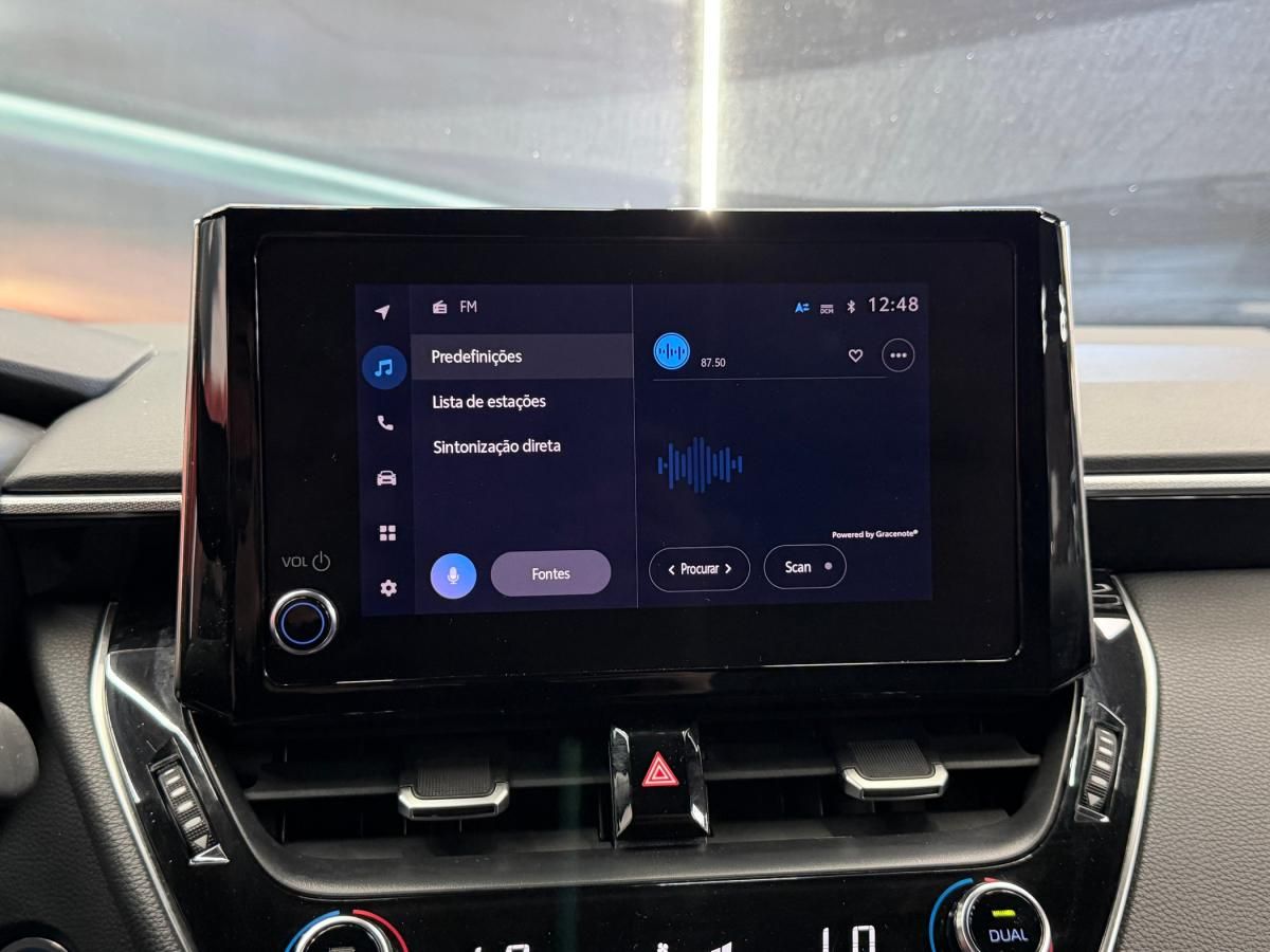 toyota-corolla-2022-hibrido-a-gasolina-1798cc