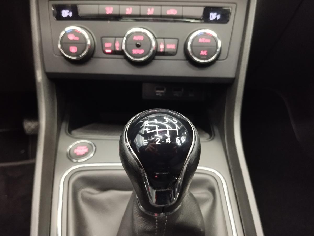 seat-leon-2019-gasolina-999cc