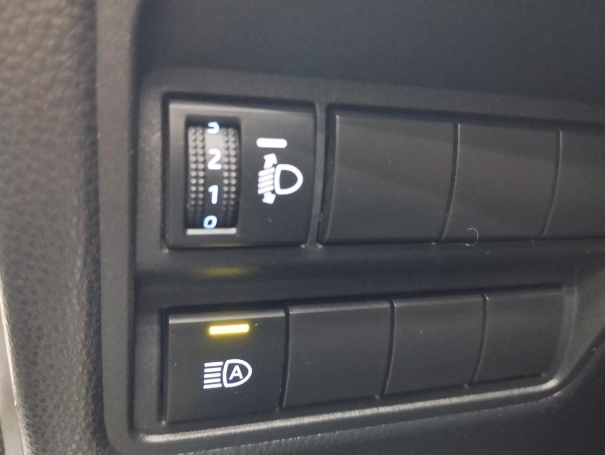 toyota-yaris-cross-2024-hibrido-a-gasolina-1490cc