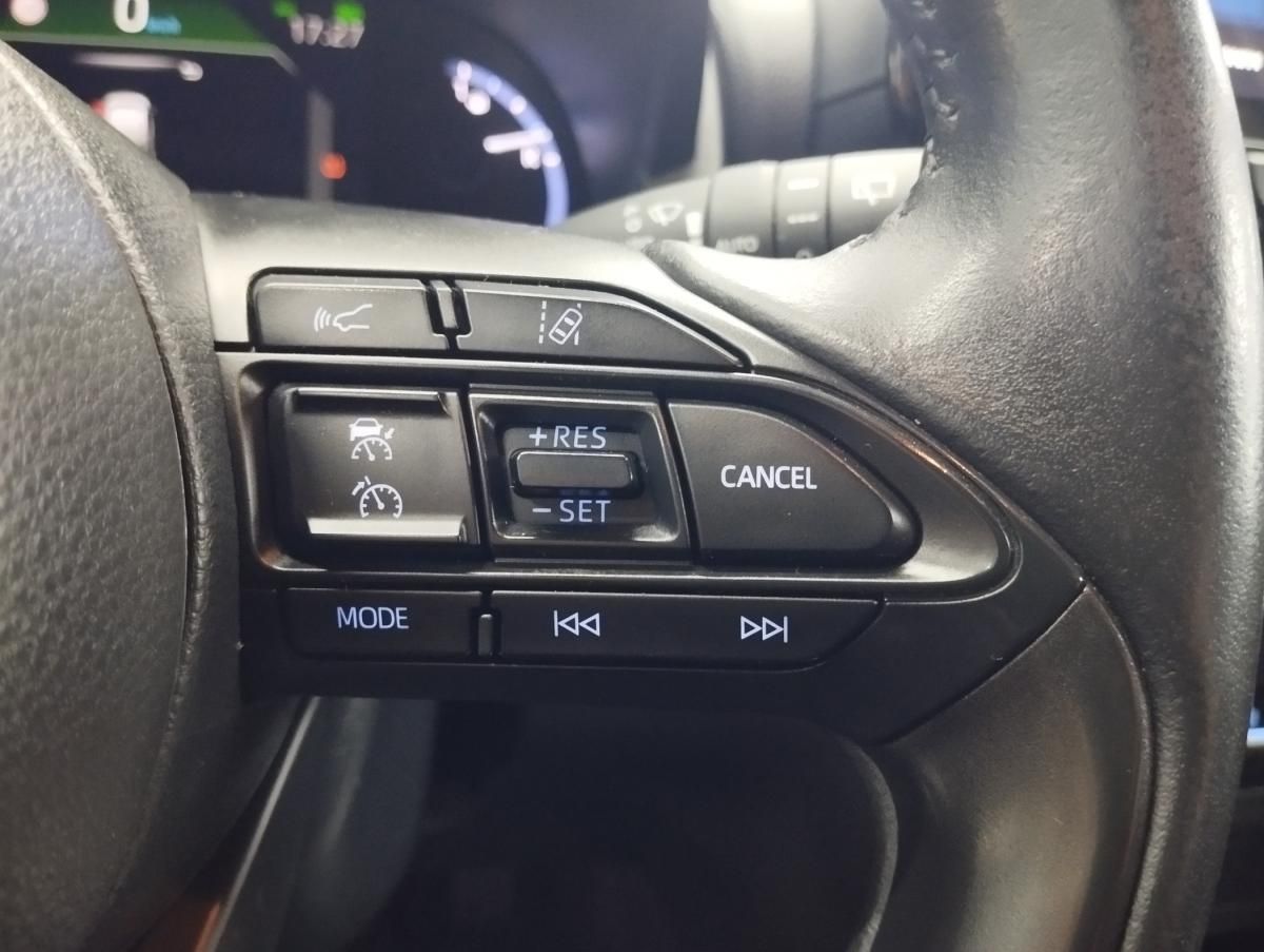 toyota-yaris-cross-2024-hibrido-a-gasolina-1490cc