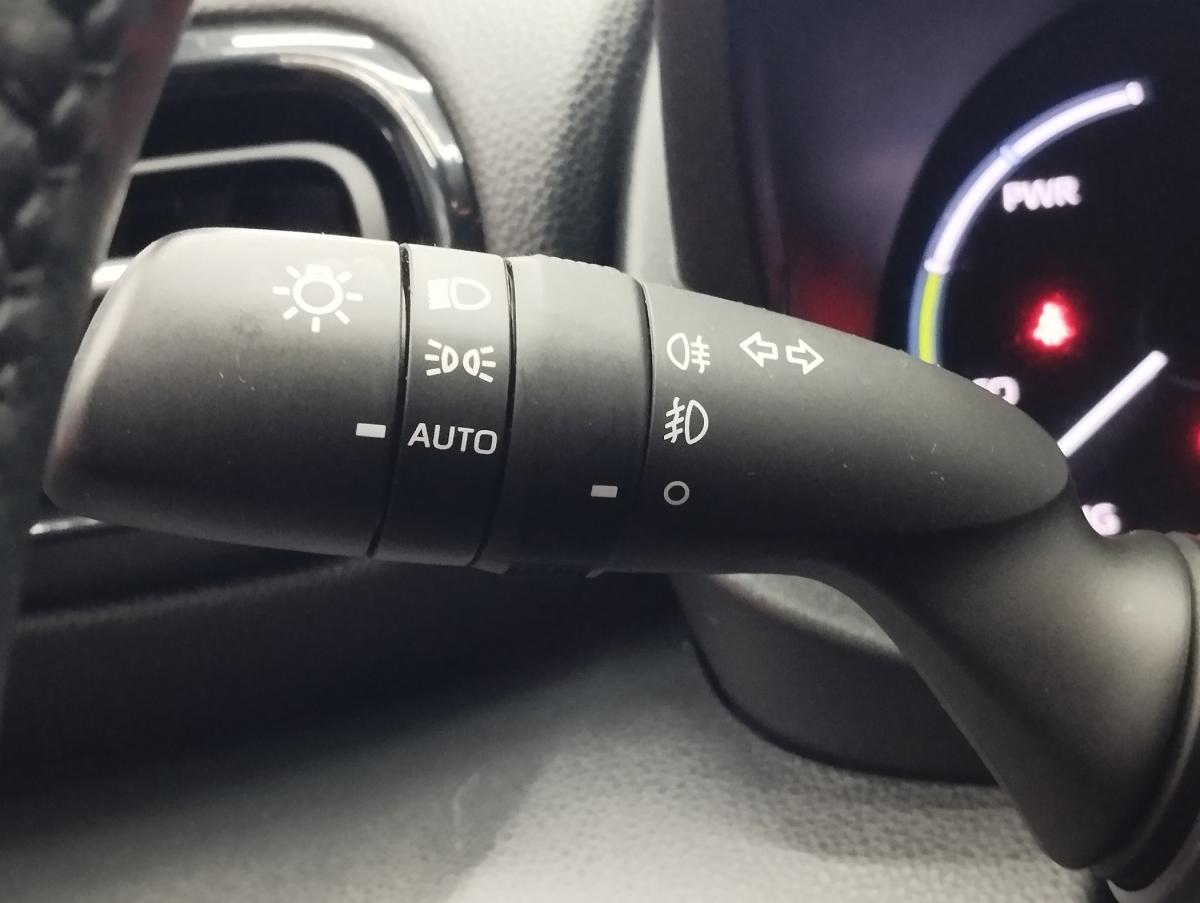toyota-yaris-cross-2024-hibrido-a-gasolina-1490cc