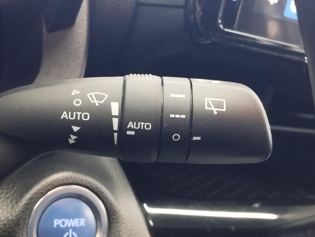 toyota-yaris-cross-2024-hibrido-a-gasolina-1490cc