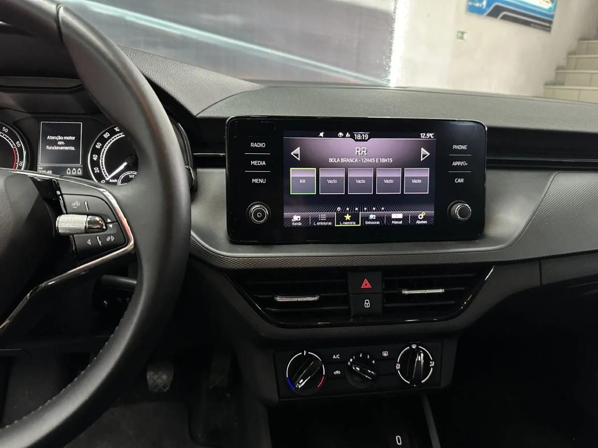 skoda-kamiq-2023-gasolina-999cc