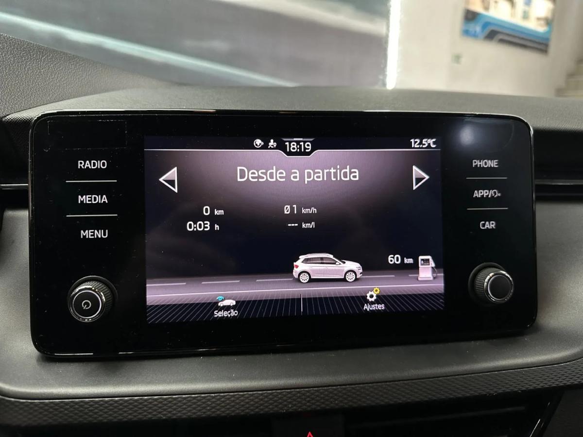skoda-kamiq-2023-gasolina-999cc