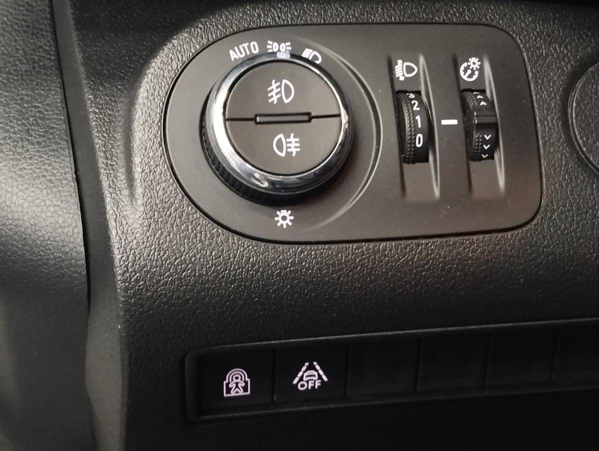 opel-combo-2020-diesel-1499cc