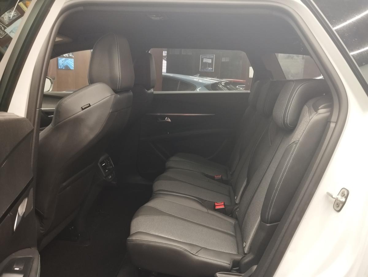 peugeot-5008-2024-gasolina-1199cc