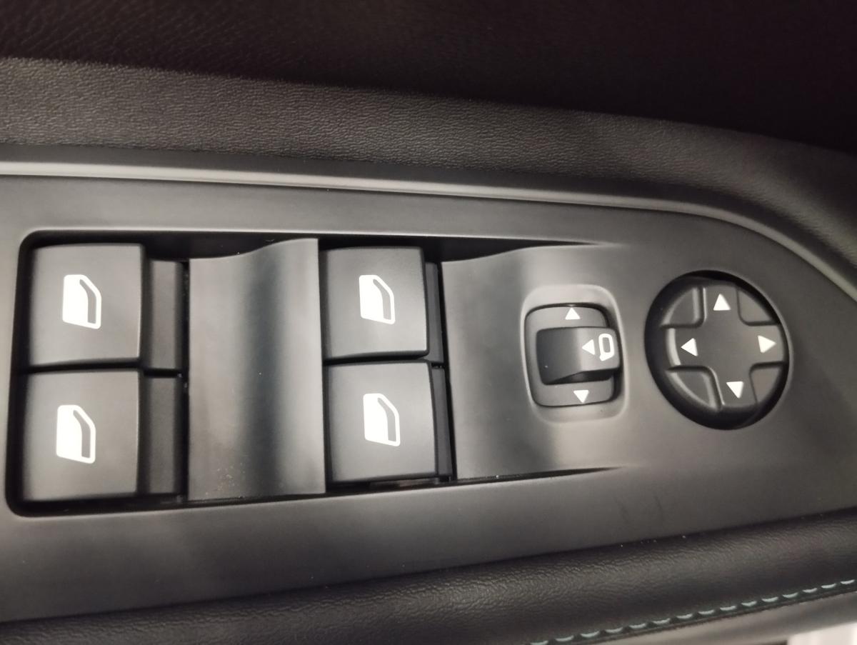 peugeot-5008-2024-gasolina-1199cc