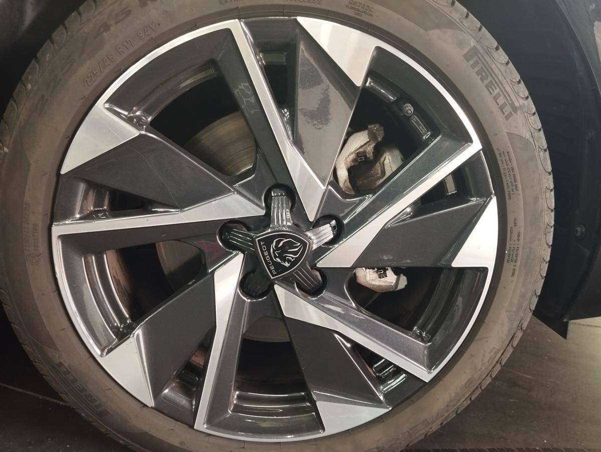 peugeot-308-sw-2023-gasolina-1199cc