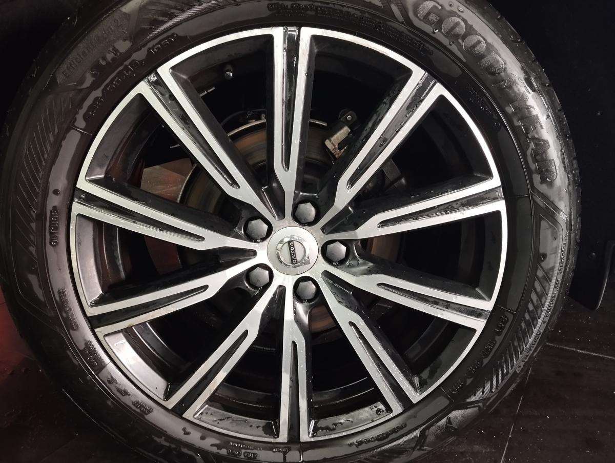 volvo-xc60-2019-diesel-1969cc
