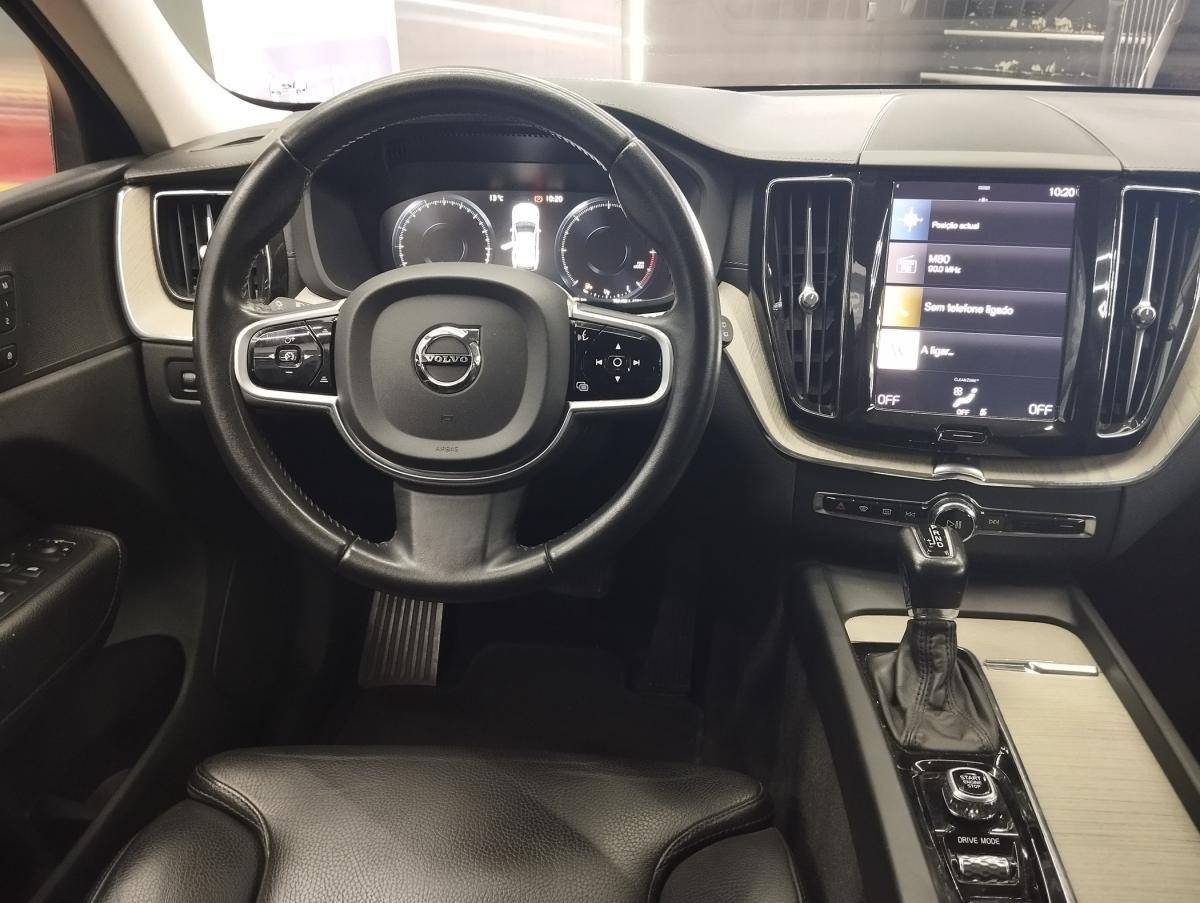 volvo-xc60-2019-diesel-1969cc