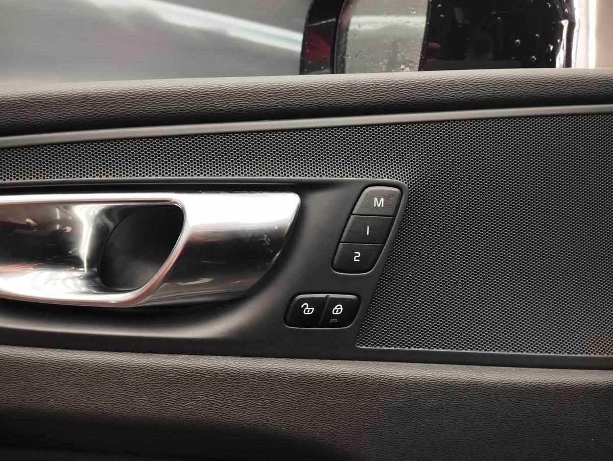 volvo-xc60-2019-diesel-1969cc