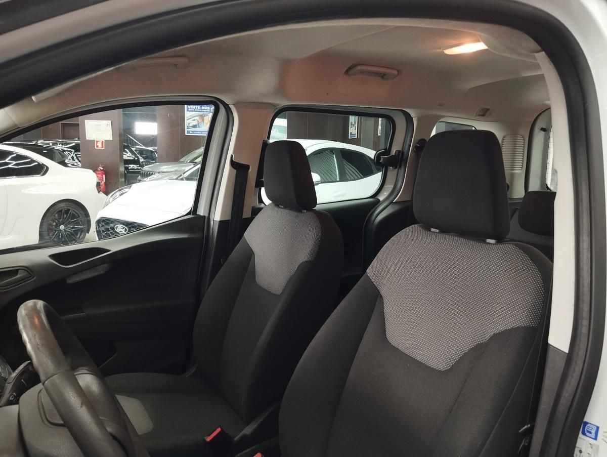 ford-tourneo-courier-2019-gasolina-998cc