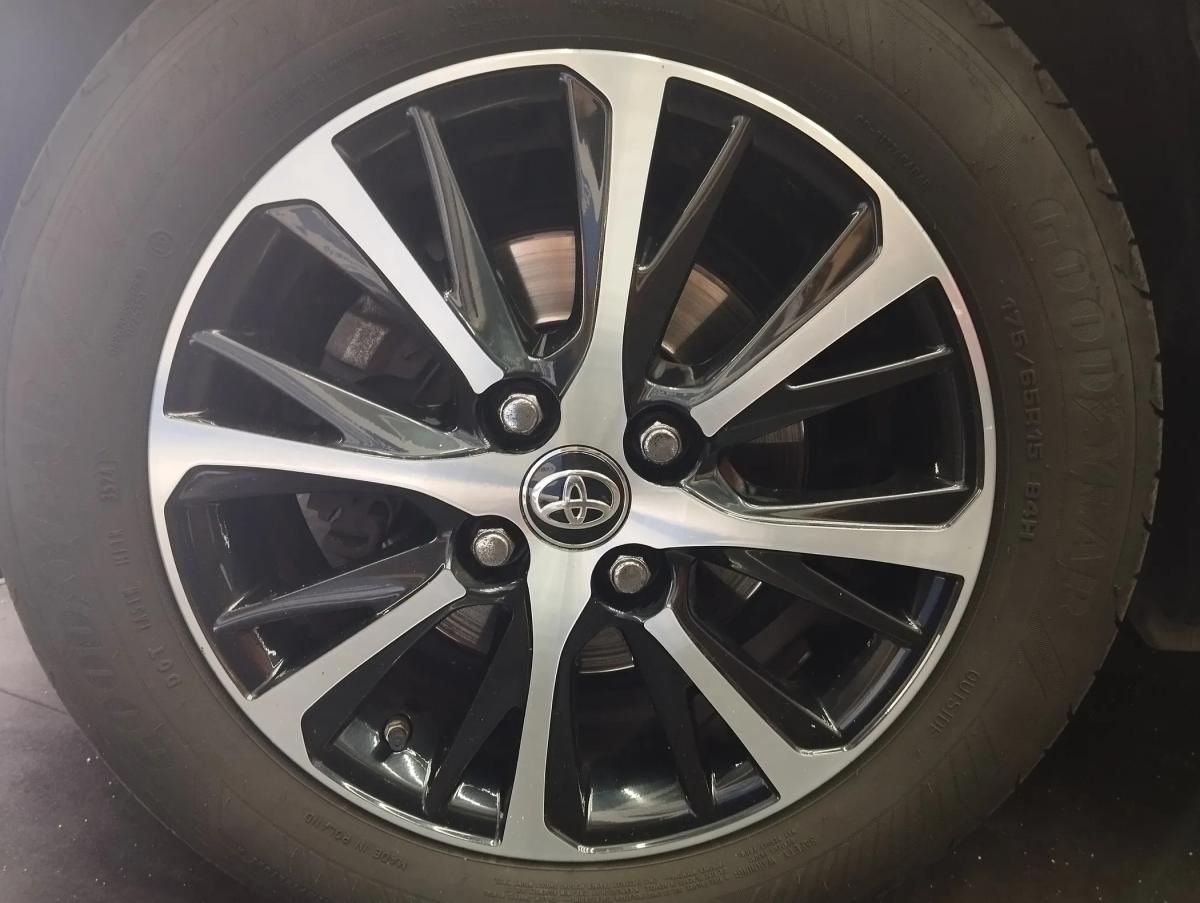 toyota-yaris-2020-gasolina-998cc