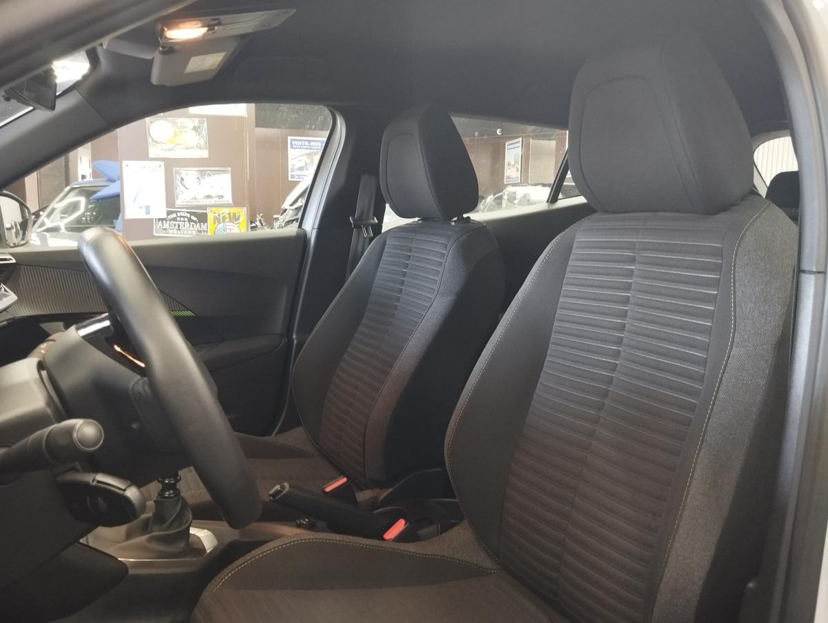 peugeot-2008-2024-gasolina-1199cc