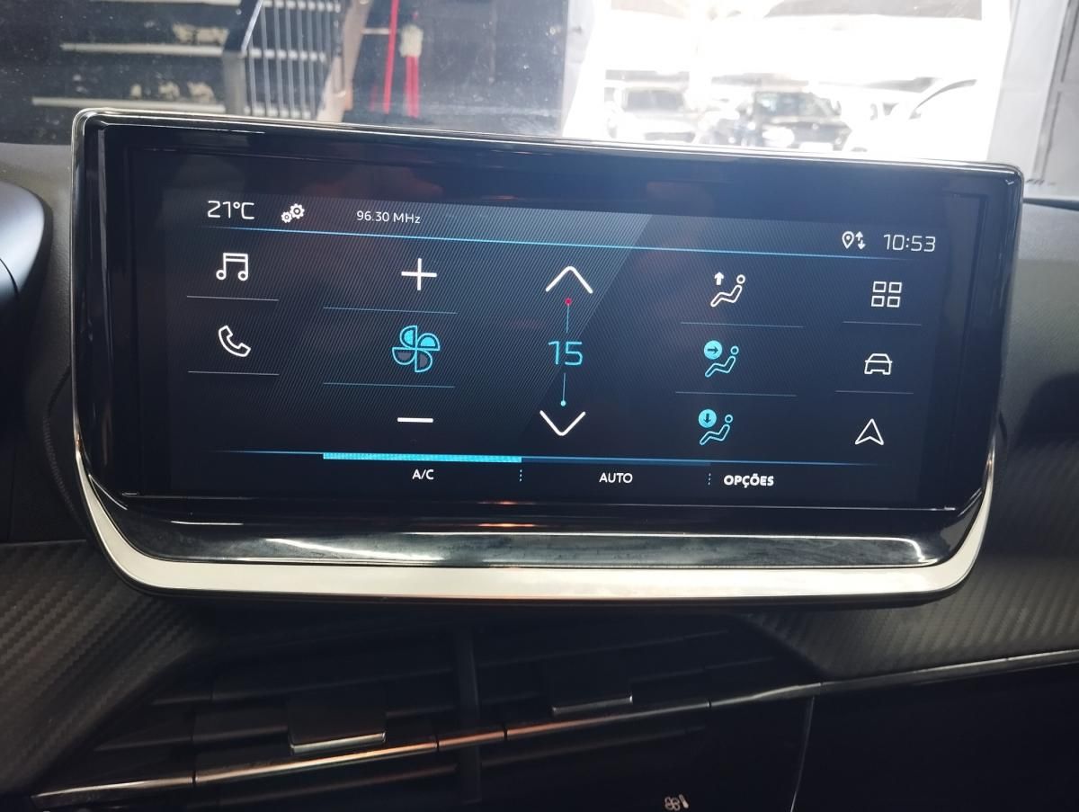 peugeot-2008-2024-gasolina-1199cc