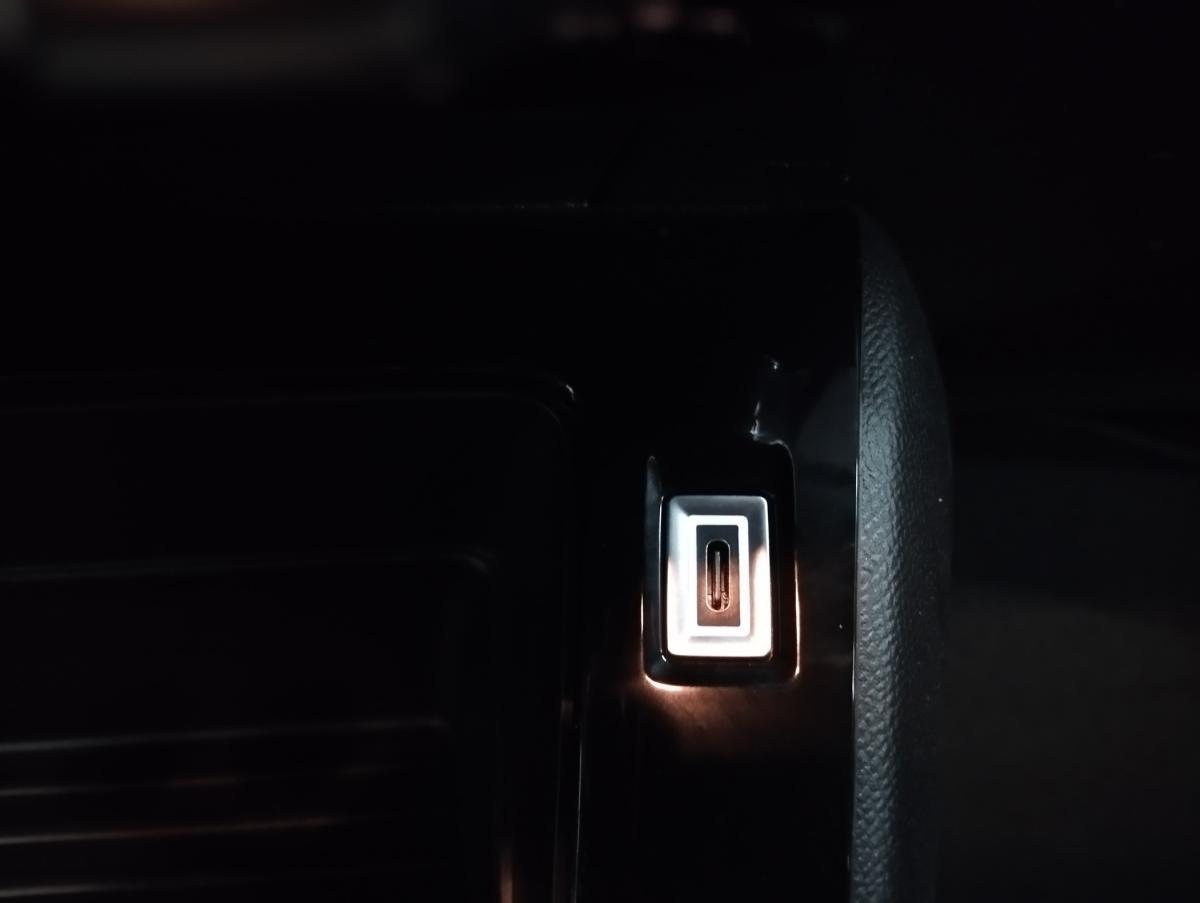 peugeot-2008-2024-gasolina-1199cc