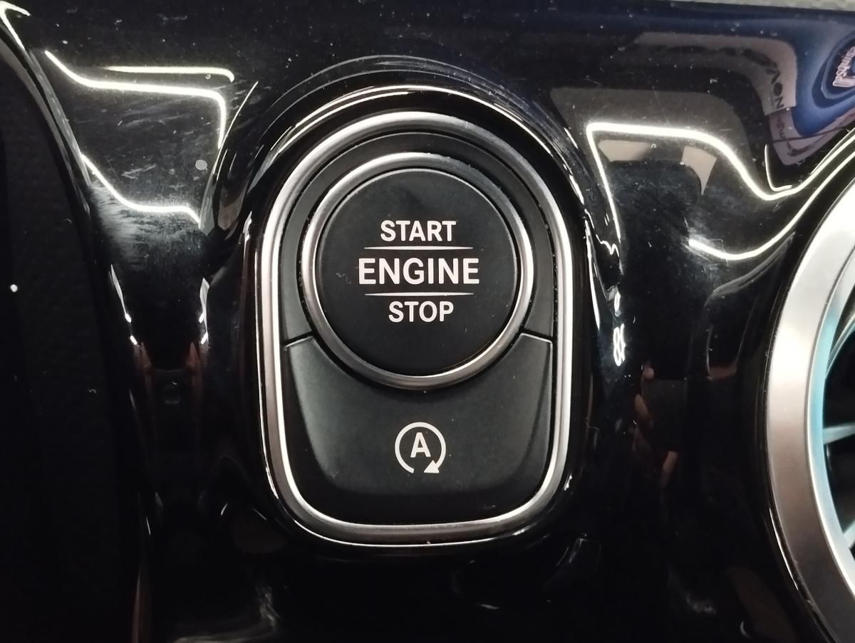 mercedes-benz-classe-a-2023-gasolina-1332cc