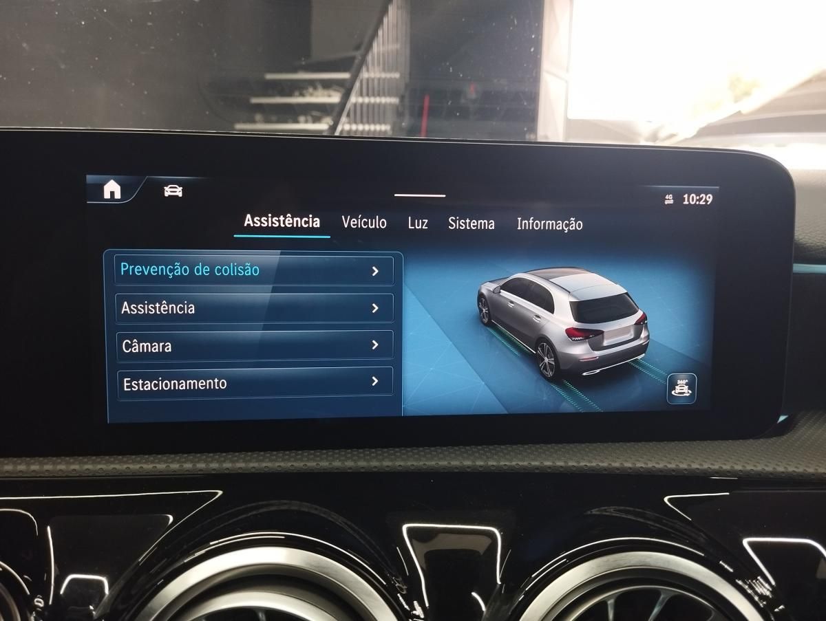 mercedes-benz-classe-a-2023-gasolina-1332cc