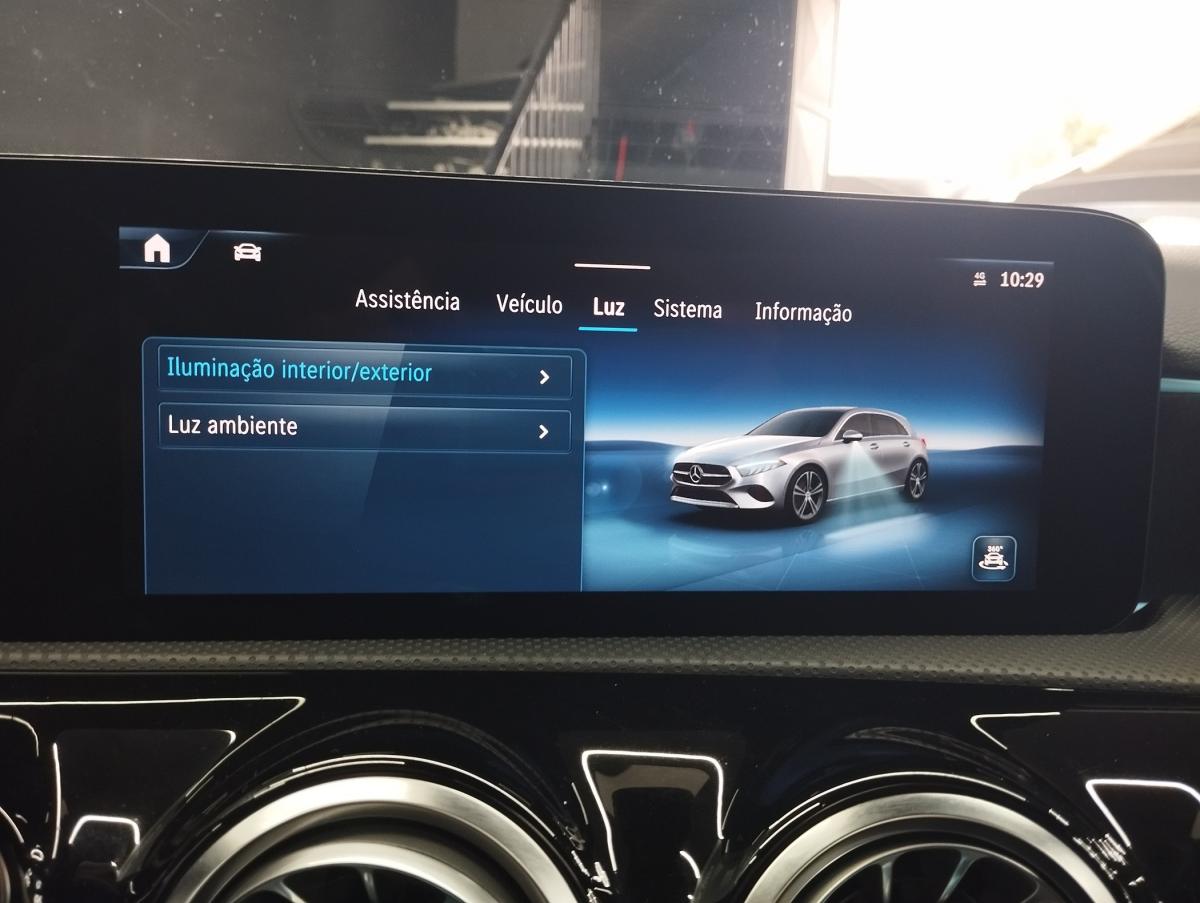 mercedes-benz-classe-a-2023-gasolina-1332cc