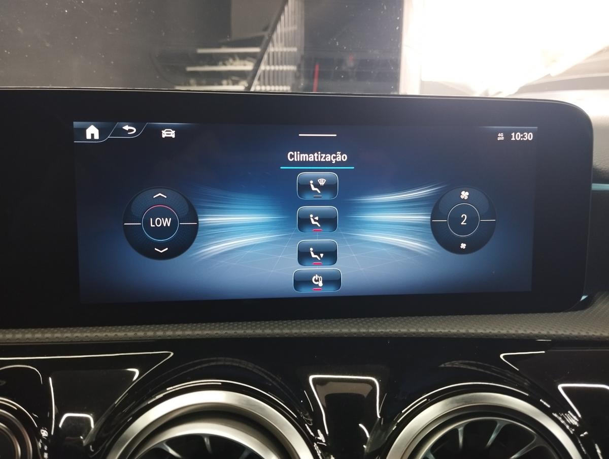 mercedes-benz-classe-a-2023-gasolina-1332cc