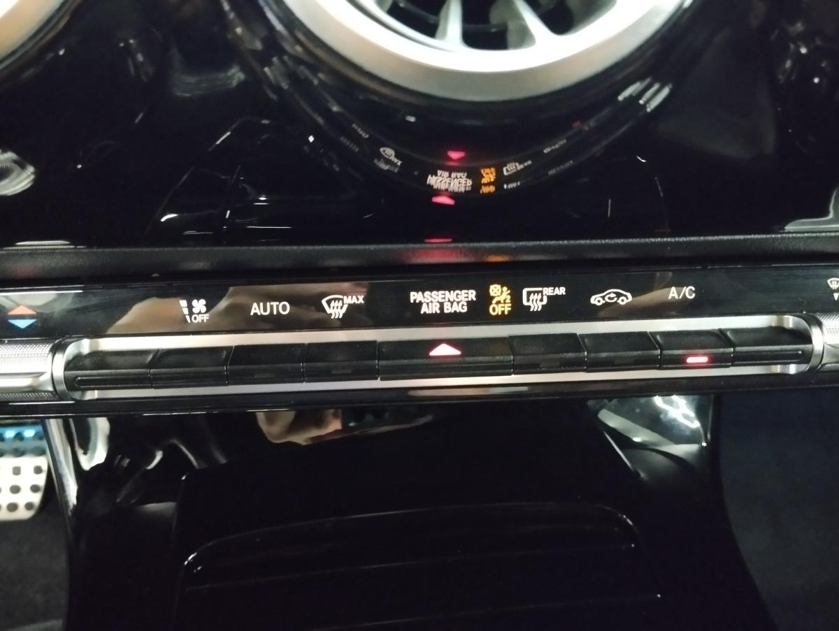 mercedes-benz-classe-a-2023-gasolina-1332cc