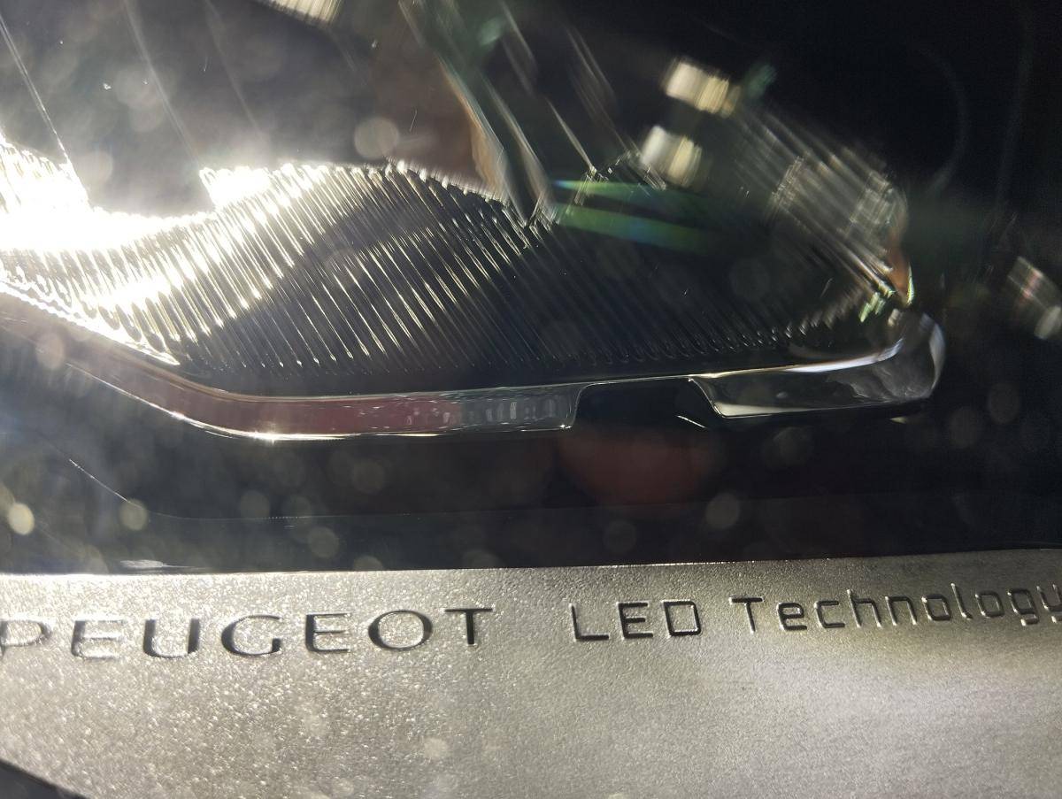 peugeot-3008-2022-diesel-1499cc