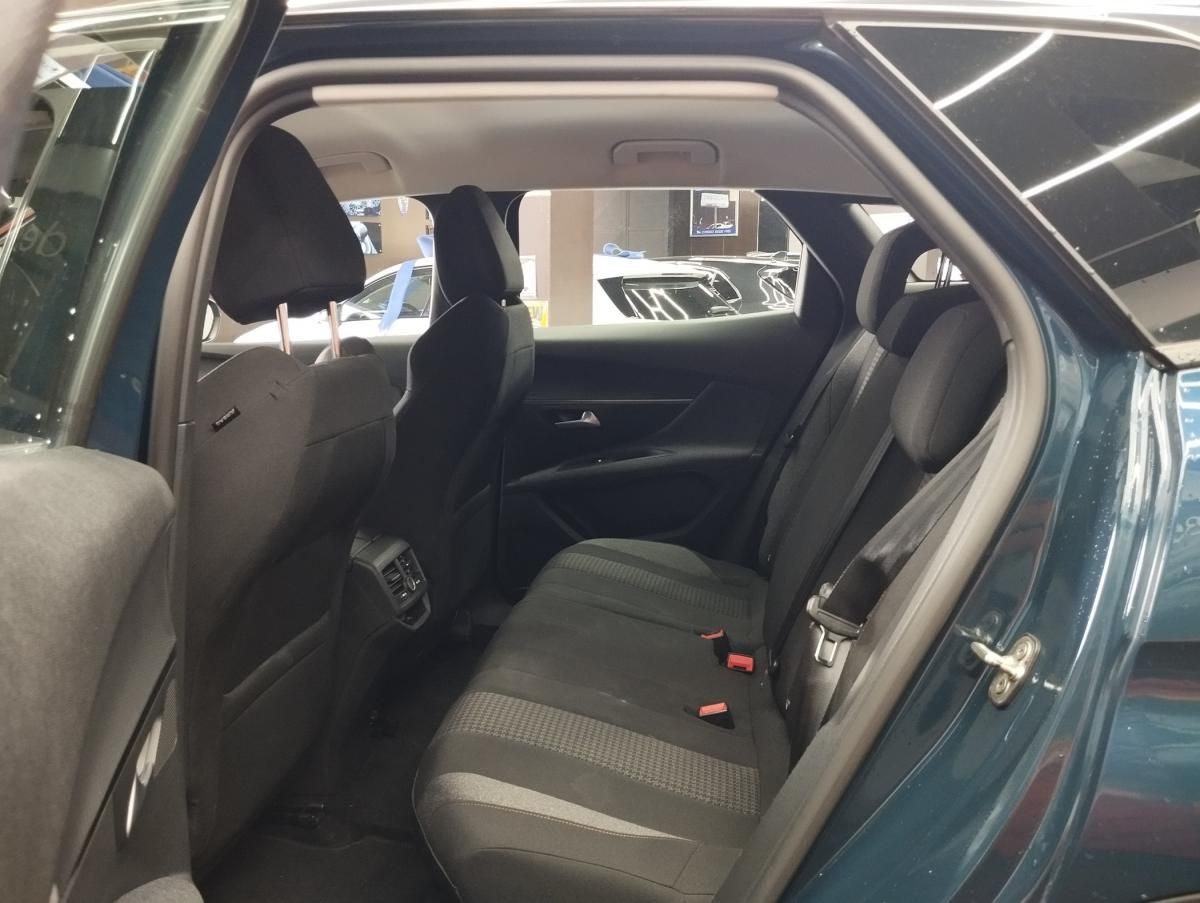 peugeot-3008-2022-diesel-1499cc