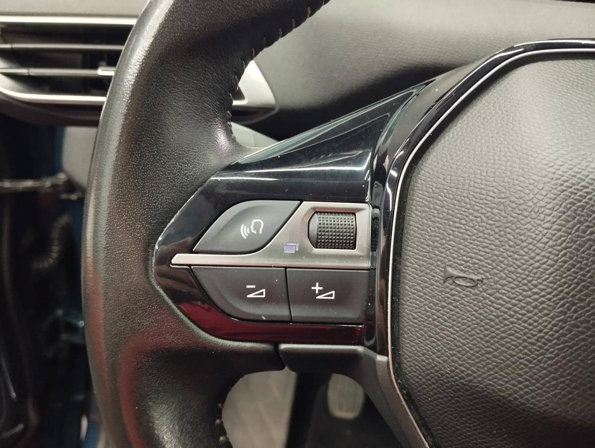 peugeot-3008-2022-diesel-1499cc