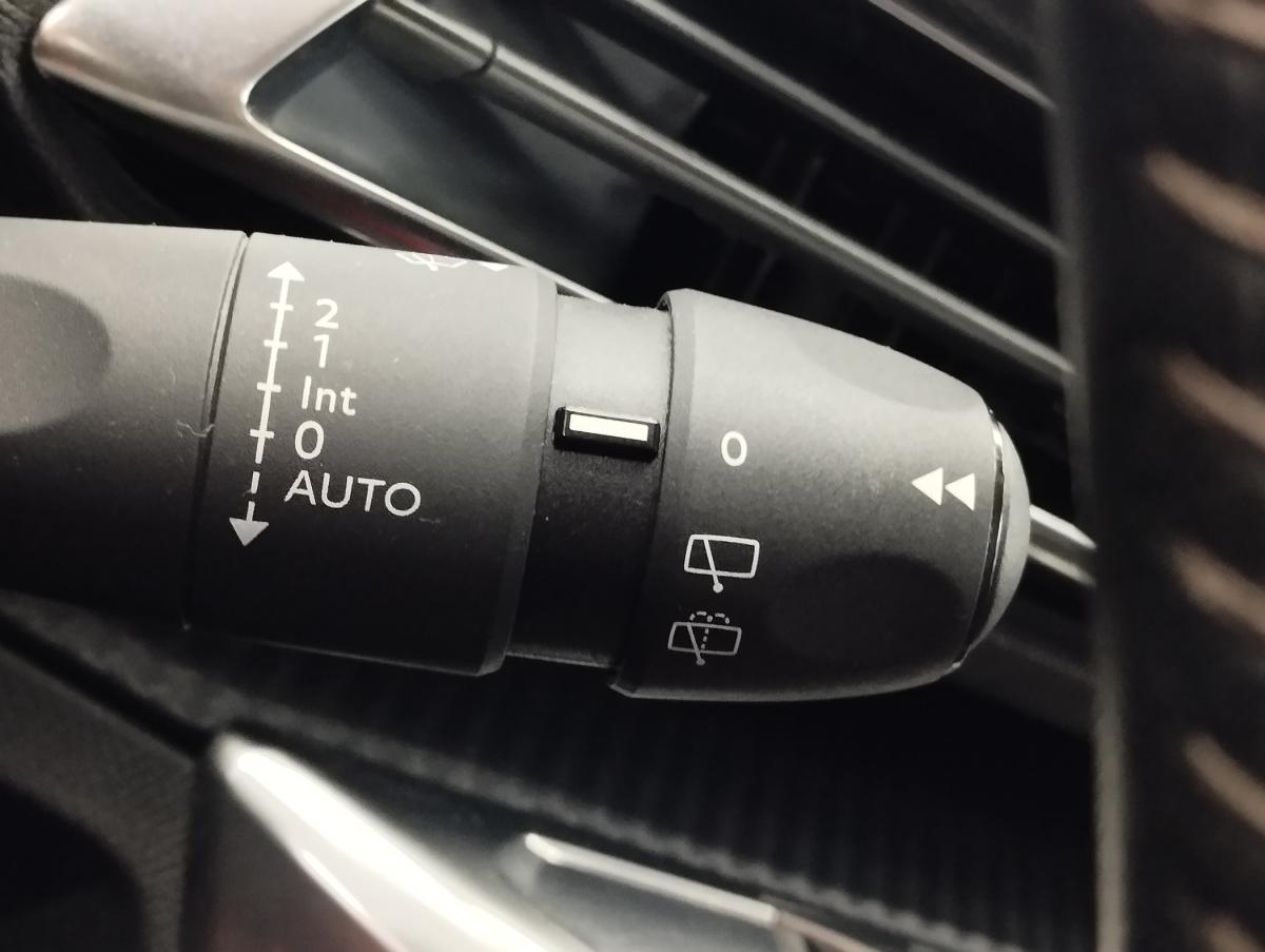 peugeot-3008-2022-diesel-1499cc