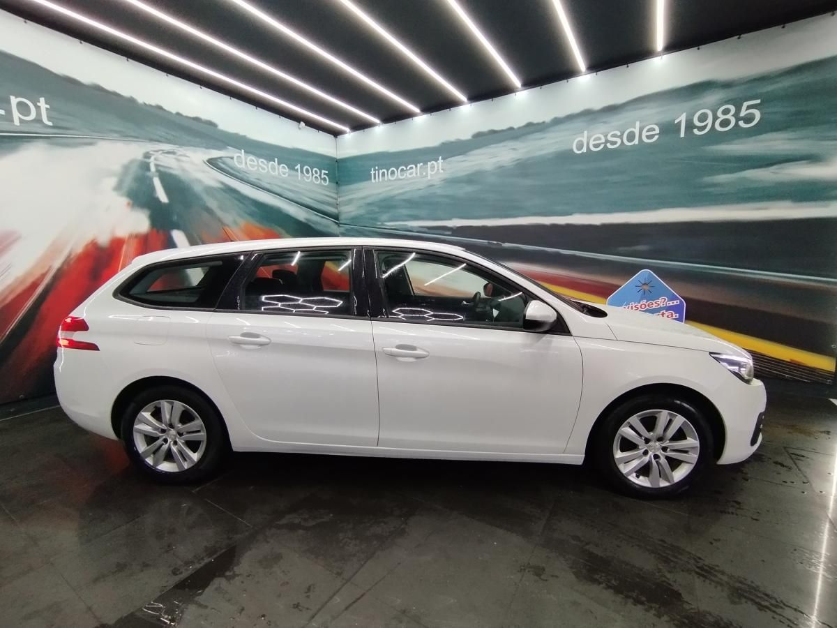 peugeot-308-sw-2021-diesel-1499cc