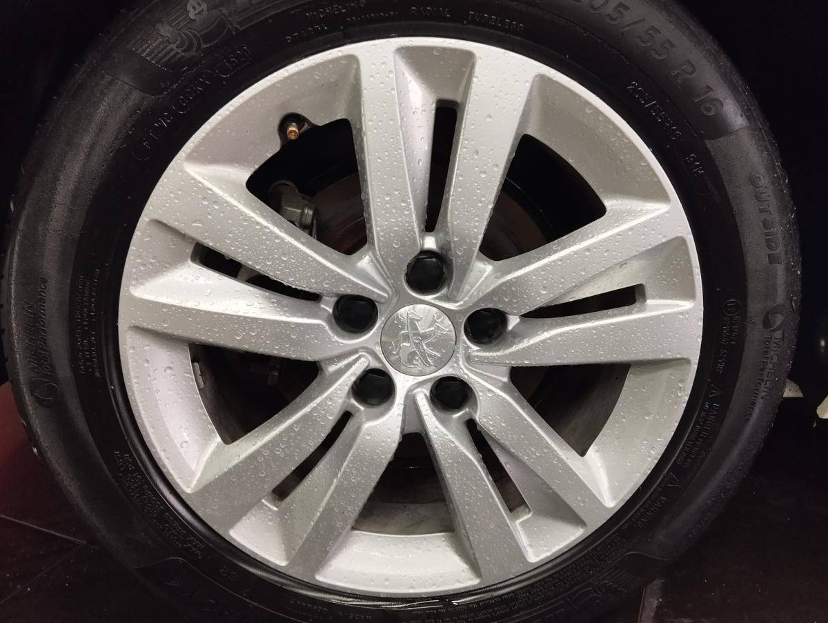 peugeot-308-sw-2021-diesel-1499cc