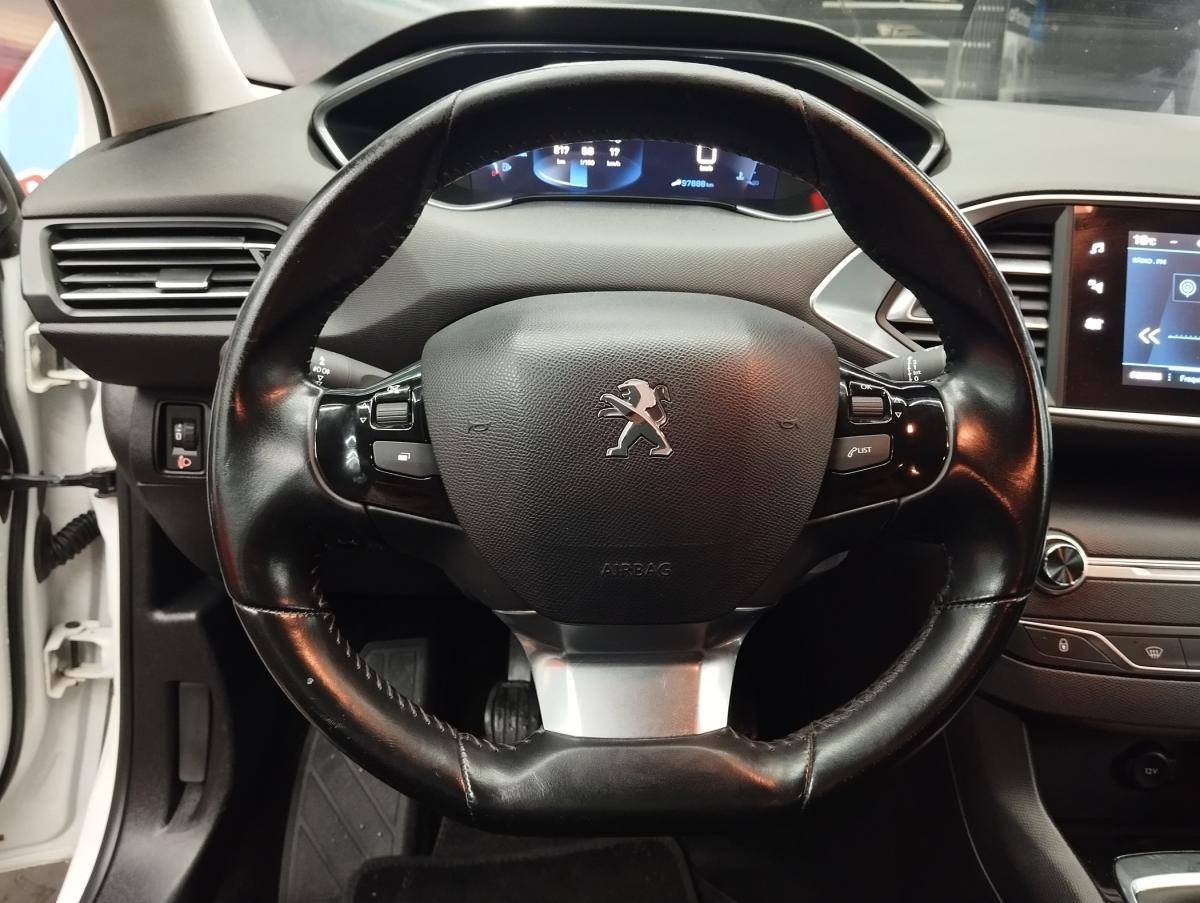 peugeot-308-sw-2021-diesel-1499cc