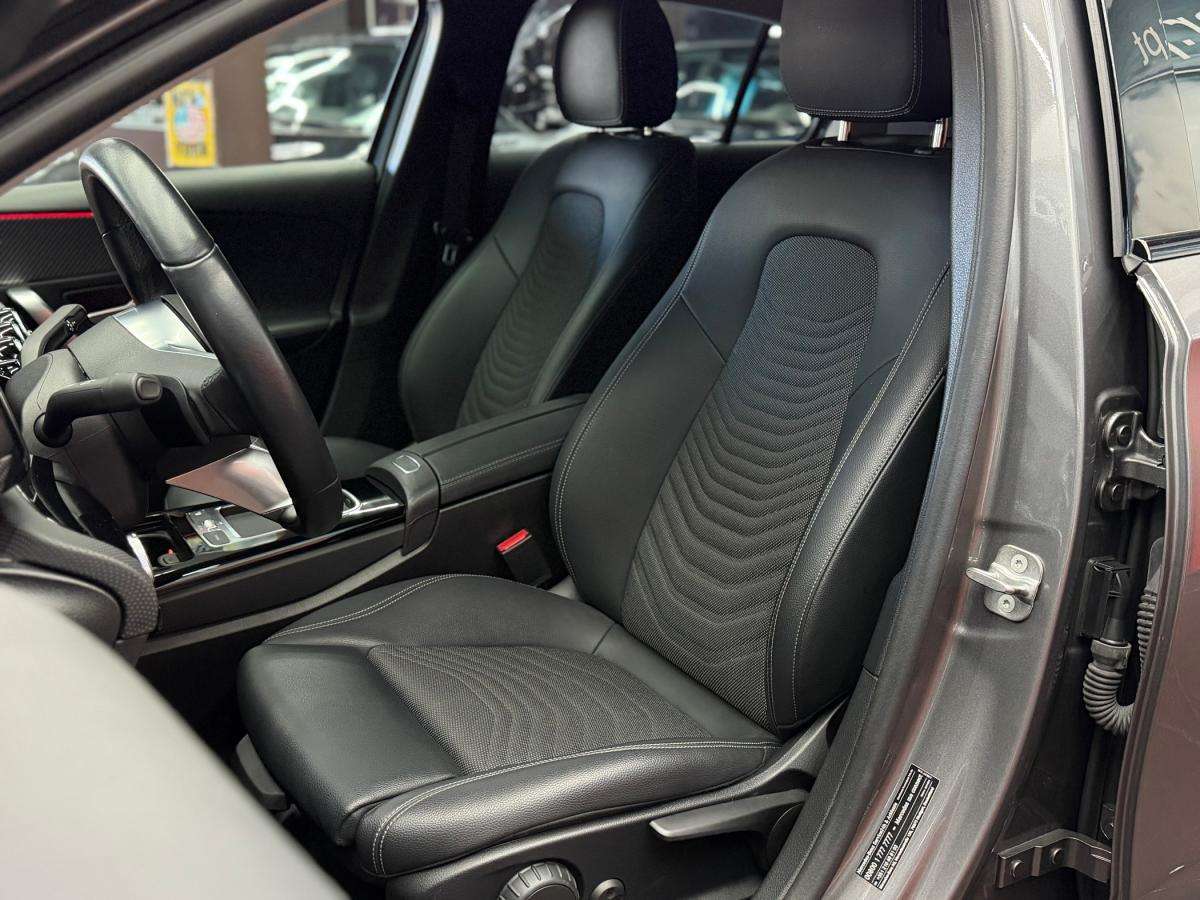 mercedes-benz-classe-a-2023-gasolina-1332cc
