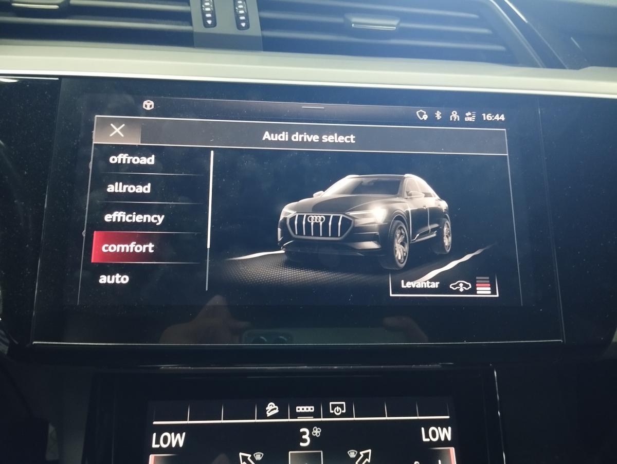 audi-e-tron-2021-eletrico-0cc