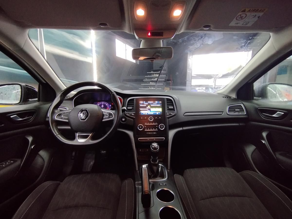 renault-megane-sport-tourer-2019-diesel-1461cc